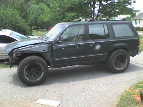 1995 Ford Explorer photo