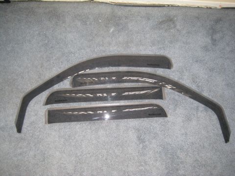 2000 Dodge Durango - WeatherTech In-channel vent visors pretty much perfect condition