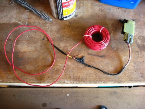 2003 Ford Taurus - Added wire to the G2 trunk light