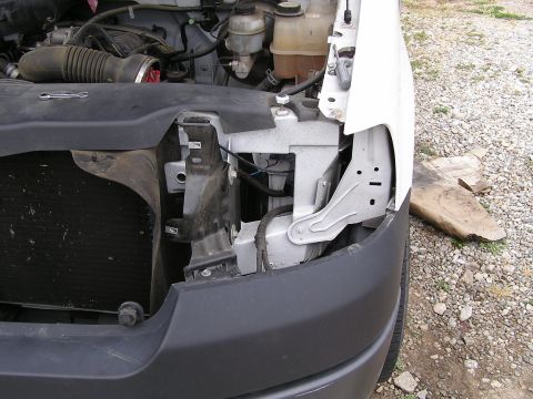 2005 Ford F-150 - Removed Headlight for accessing area behind headlight to install HHO