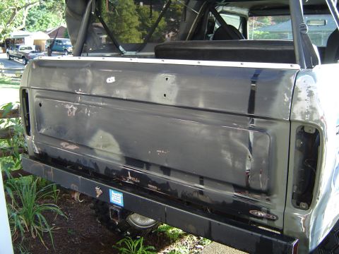 1978 Ford Bronco - Got the "new" tailgate cleaned up