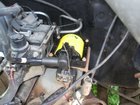 1990 Ford Bronco - In with the new.... Accel coil and Accel wire...