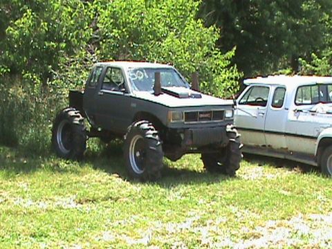 mud race - 1987 Ford Bronco