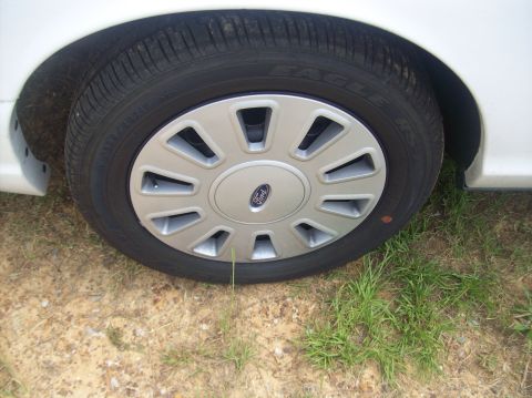 2008 Ford Crown Victoria LTD photo
