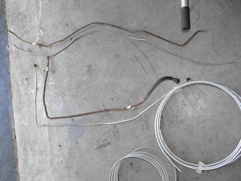 1990 Lincoln Town Car - Tried to save long bits to copy the bends with. Worked quite well. I made them a little longer and cut them to size once they were in place.