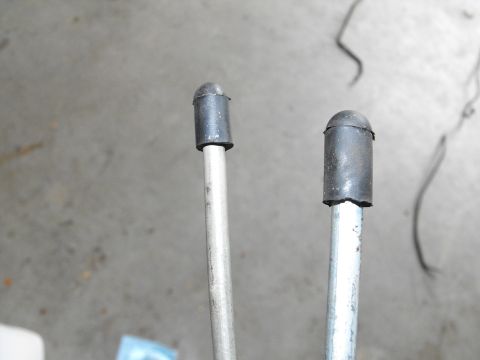 1990 Lincoln Town Car - Sticking the rubber vacuum plugs on both ends of the lines helps keep them clean as you install them.