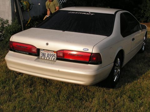 1995 Ford Thunderbird - RR angle shot