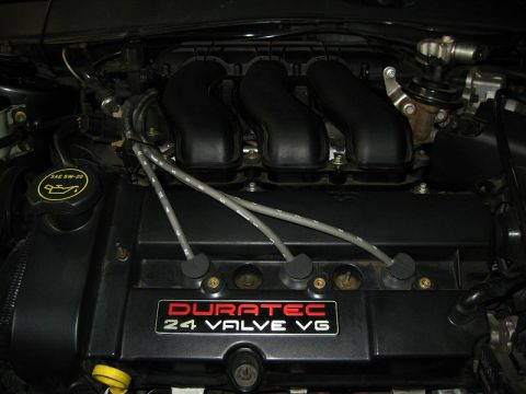 2003 Ford Taurus - '96-'99 Duratec engine badge