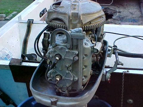 1987 Ford Bronco - This photo shows an outboard motor, not a 1987 Ford Bronco.