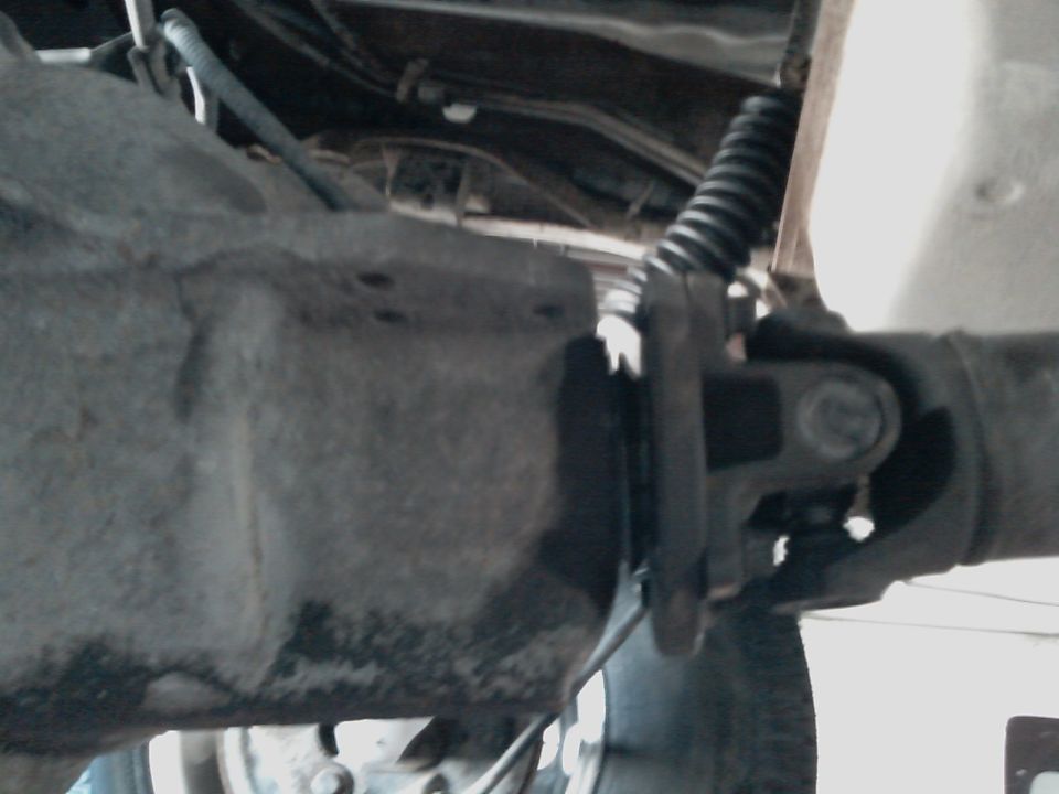 1995 Ford F-150 rear axle and driveshaft assembly, close-up