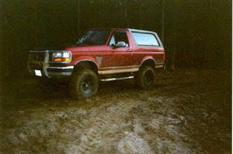 1994 Ford Bronco - Scoping out a new spot