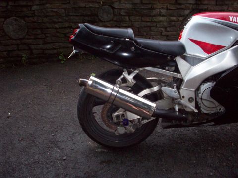 1997 Yamaha FZR750 photo