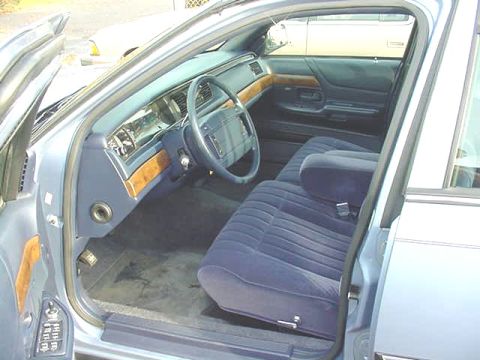 1992 Ford Crown Victoria photo
