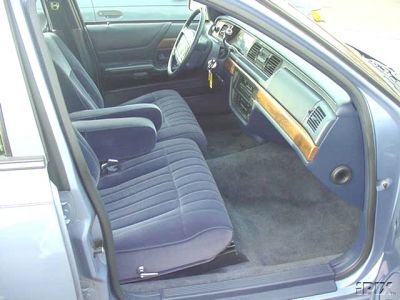 1992 Ford Crown Victoria photo