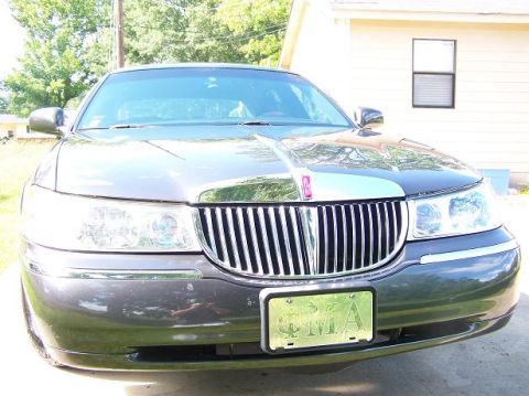 1998 Lincoln Town Car photo