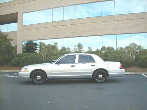 2001 Ford Crown Victoria - Tinted at 20%