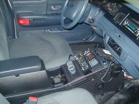 2001 Ford Crown Victoria photo