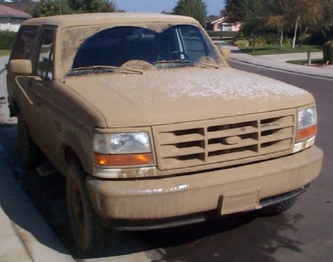 1994 Ford Bronco - plenty of engine damage, no pics though.