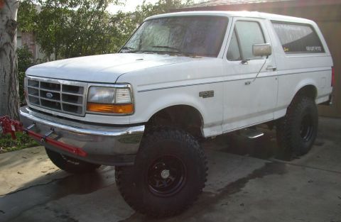 1994 Ford Bronco - The completed monster, it's alive!!