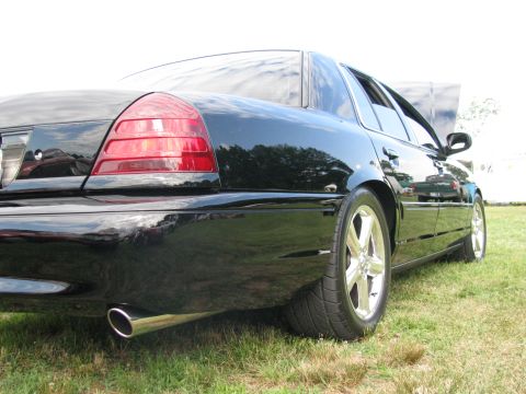 2003 Mercury Marauder - Note the rear, lowered by adjusting the air ride.