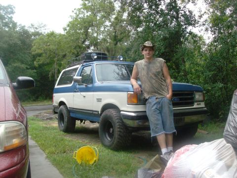 1991 Ford Bronco photo