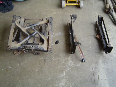 1989 Ford Bronco - '85 Bronco Bucket seat mounts (Tilt passenger side) $75