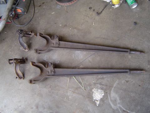1989 Ford Bronco - Nice '78 dual shock radius arms with caps $75