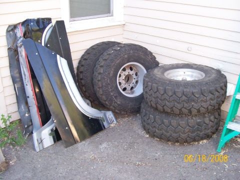 1984 Ford Bronco - fender skins and wheels