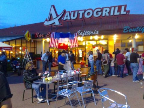 1991 Ford Crown Victoria - Independance Day July 4th 2008, the restaurant Autogrill