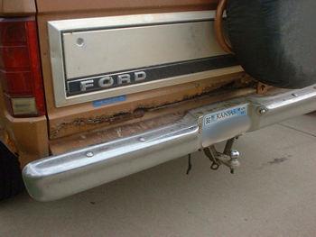 1981 Ford Bronco - The rusty crusty tailgate