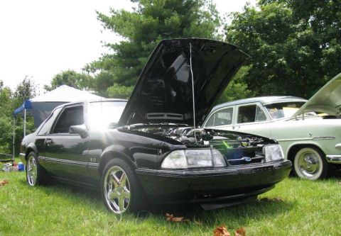 2003 Mercury Marauder - MM.net member Jinxed's blown 93 Mustang, which won Best Mustang at this show.