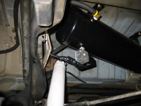 1992 Ford Bronco - Tank w/ solenoid for drain
