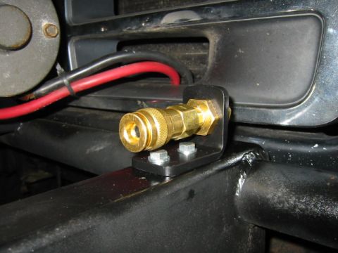 1992 Ford Bronco - front quick disconnect