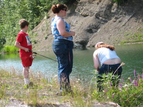 1978 Ford Bronco - Family enjoys a day of fishing by the water.