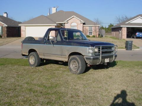 1991 Ford Bronco - another angle