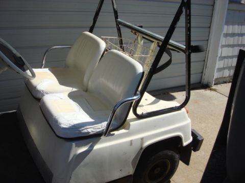 1983 Ford Bronco - here is a view of the drivers side and rear.
