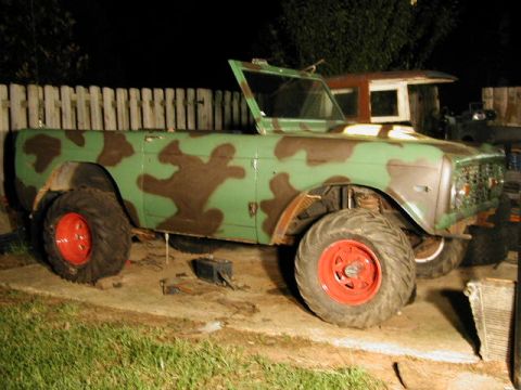 1967 Ford Bronco - Passenger side after the Camo paint Job