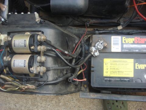 1983 Ford Bronco - i start with the negitive side first. the battery connector was corroded and the wire in poor condition.