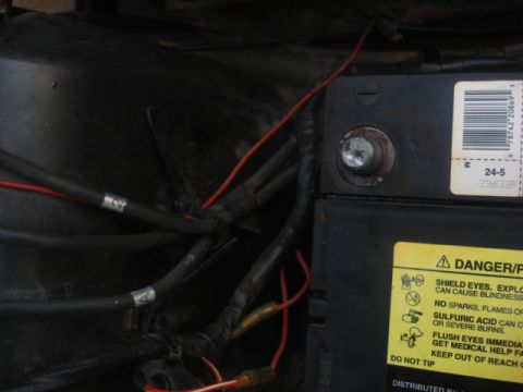 1983 Ford Bronco - here is the re-routed red wire