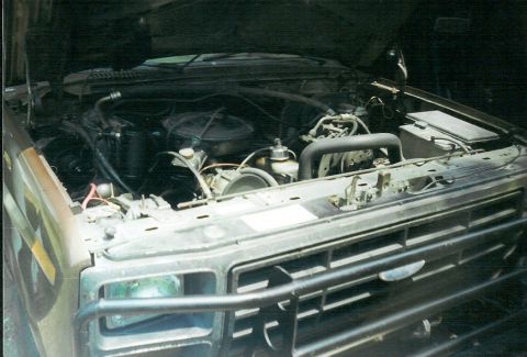 1983 Ford Bronco - Just before I swapped to EFI in '98. A rubber diaphragm in the carb ruptured & washed the rings out, and the main bearings. Note the OE (no…
