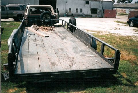 1983 Ford Bronco - ...on this trailer, and it started swaying at ~45mph.