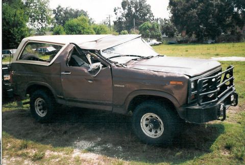 1983 Ford Bronco - When I swerved to avoid rolling down a hill, the trailer slung me around to the point that "forward" was the direction that the c…