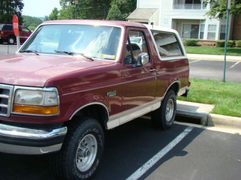 1993 Ford Bronco photo