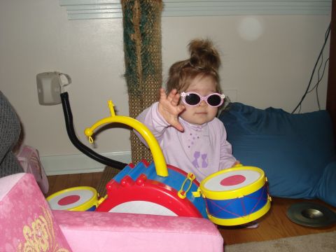 2000 Ford Crown Victoria - I'm a real cool drummer. No pictures please!