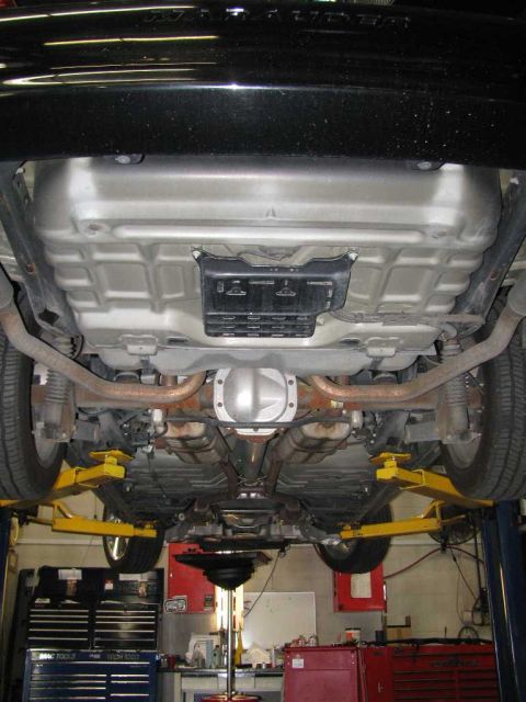 2003 Mercury Marauder - The undercarriage on #4#'s all-stock Marauder.