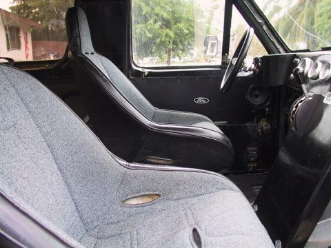 1991 Ford Bronco photo