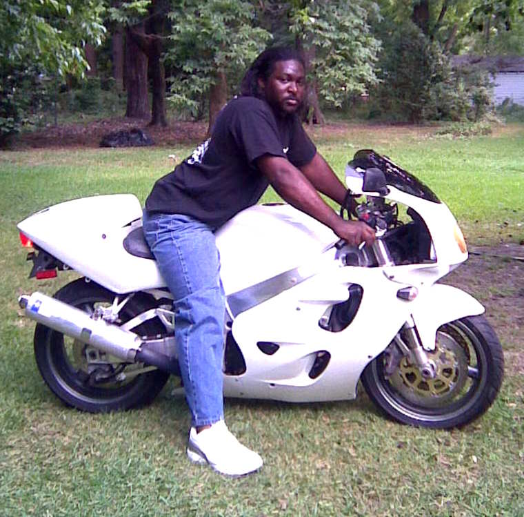 1999 Suzuki GSX-R 750 “Sexxxy”