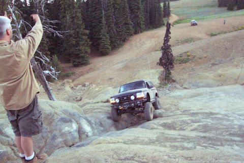 1996 Ford Bronco - Greg attempting V-Notch at Funny Rocks (7/12/2008)