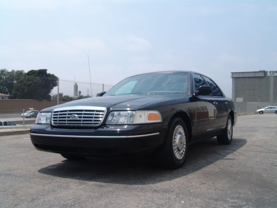2001 Ford Crown Victoria “Toby”