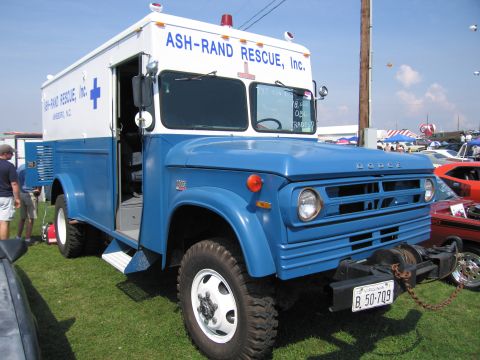 2001 Ford Crown Victoria - This Dodge rescue truck features "ASH-RAND RESCUE, Inc." text on its side and front.